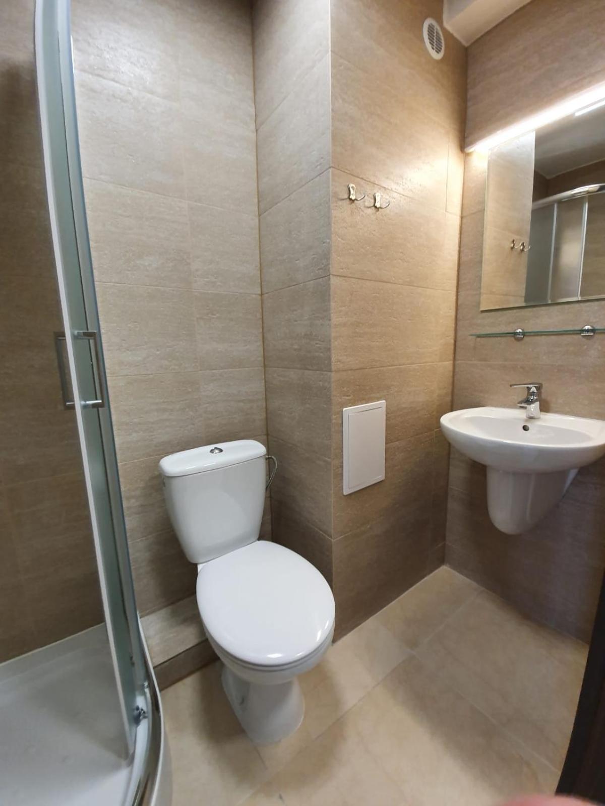 Hotel SiLL Kielce Buitenkant foto